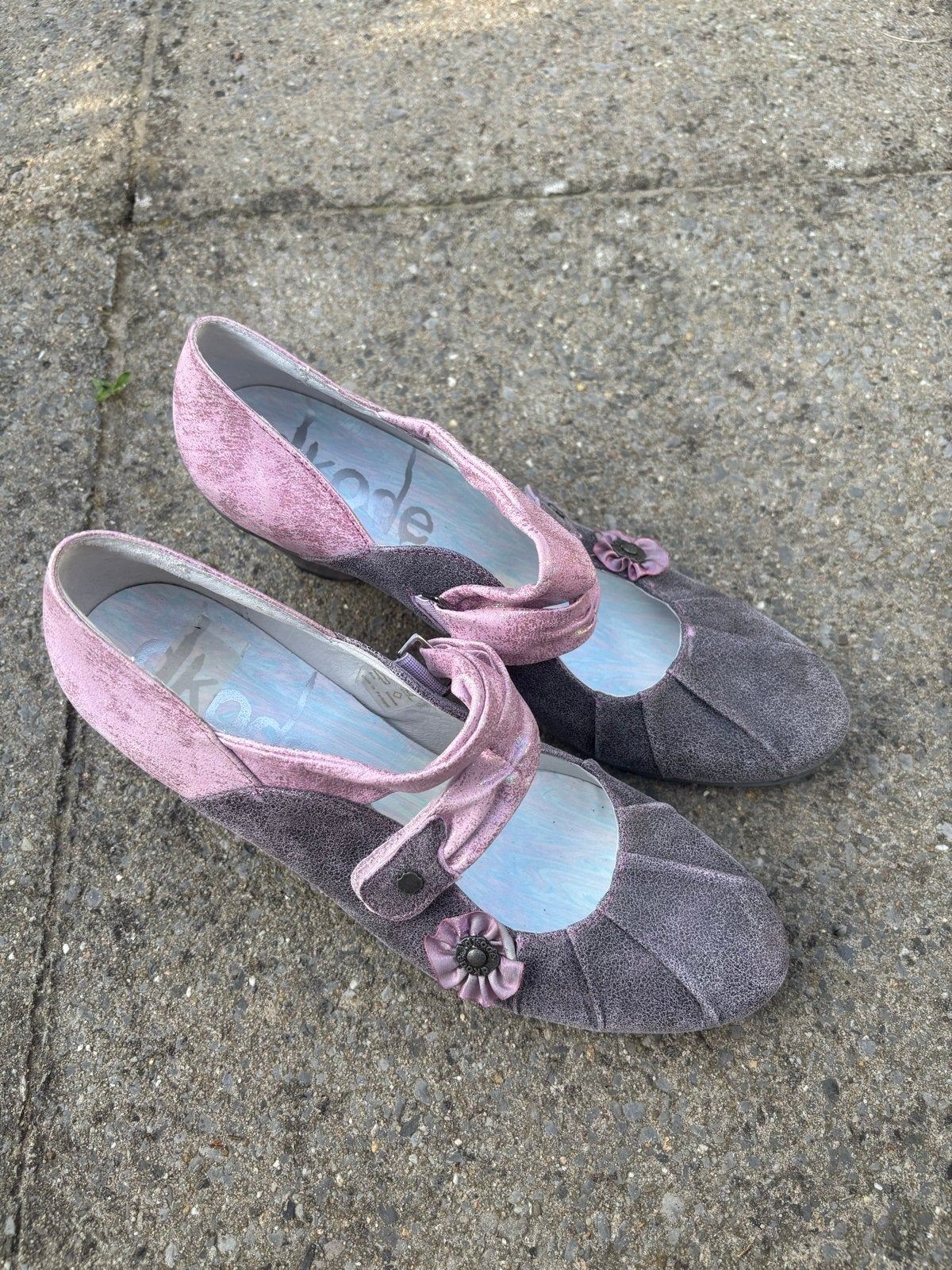 Dkode Authentieke Schoenen - Maat 40, Schoenen met lage hakken, Verzenden, Zo goed als nieuw, Roze