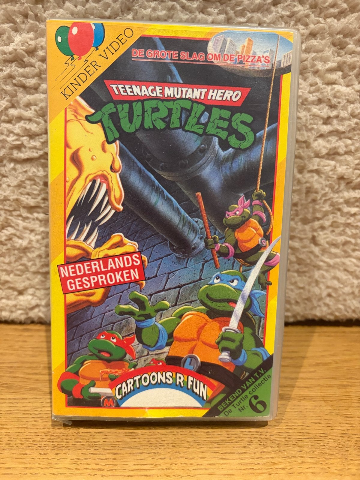 Teenage Mutant Hero Turtles VHS - De Grote Slag om de Pizza', Gebruikt, Alle leeftijden, Kinderfilm, VHS