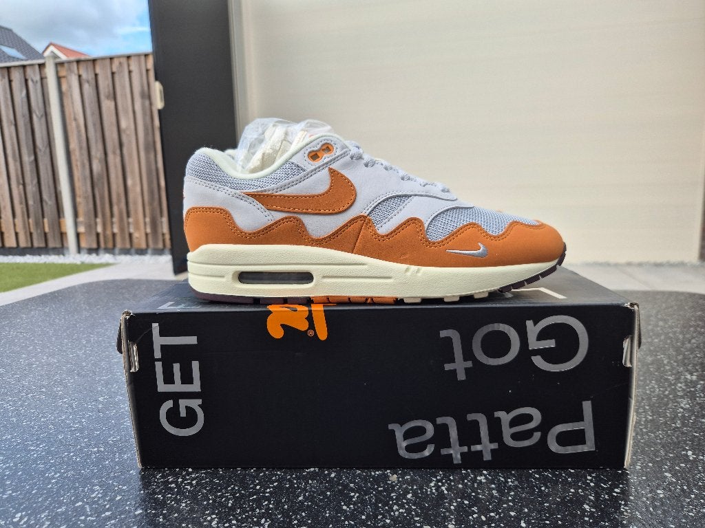 Nike Air Max 1 Patta Wave Monarch 41 White Blue Black Atmos, Wit, Nike, Nieuw, Ophalen of Verzenden