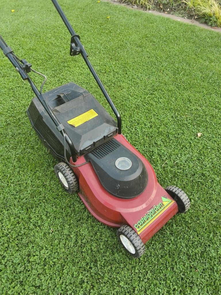 Elektrische grasmaaier castel garden, Tuin en Terras, Ophalen of Verzenden, Zo goed als nieuw
