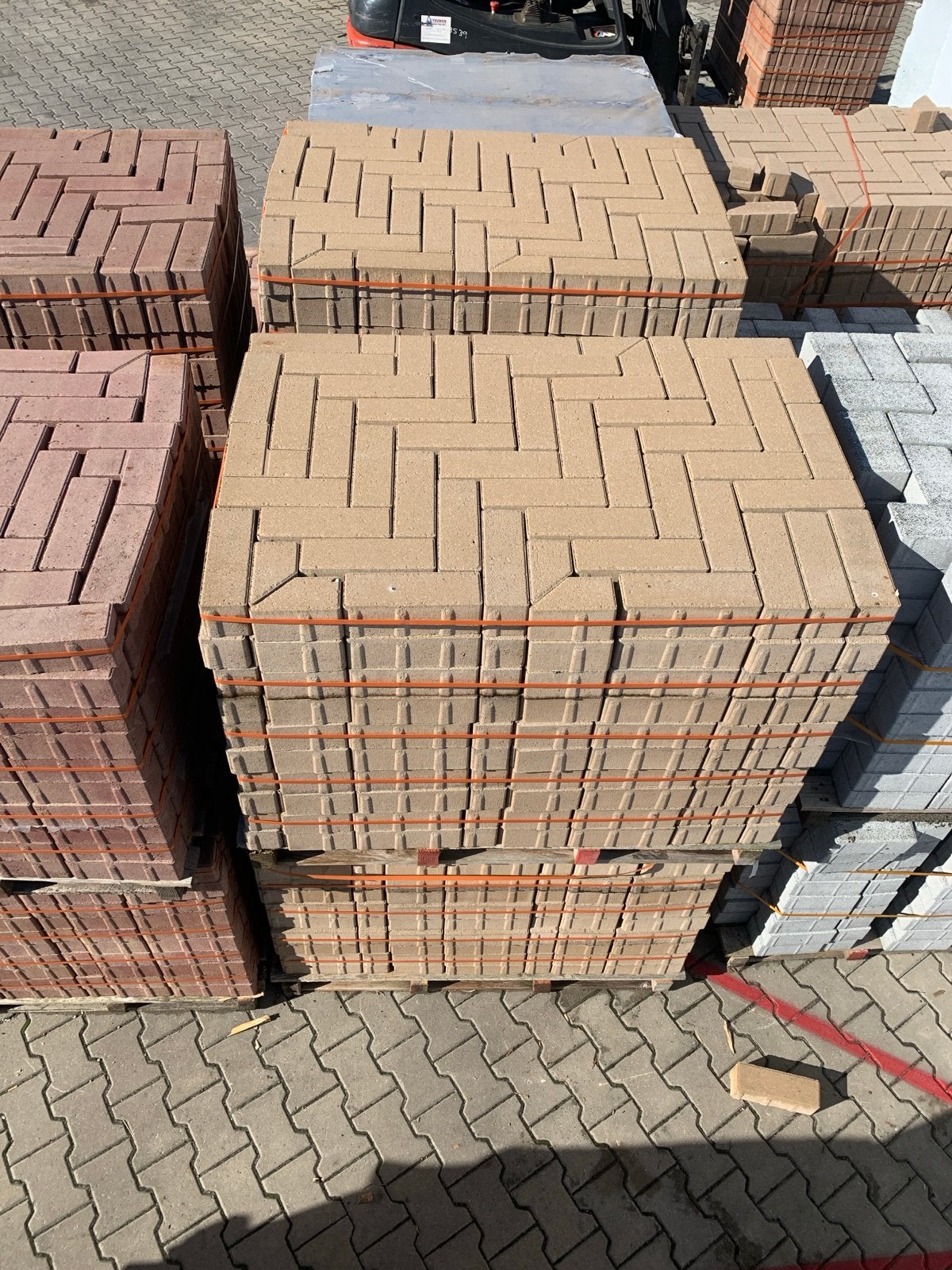 Strackstone Lingeformaat Oker restant 65m2 €19,50/m2, Klinkers, Nieuw, Ophalen of Verzenden, 10 m² of meer