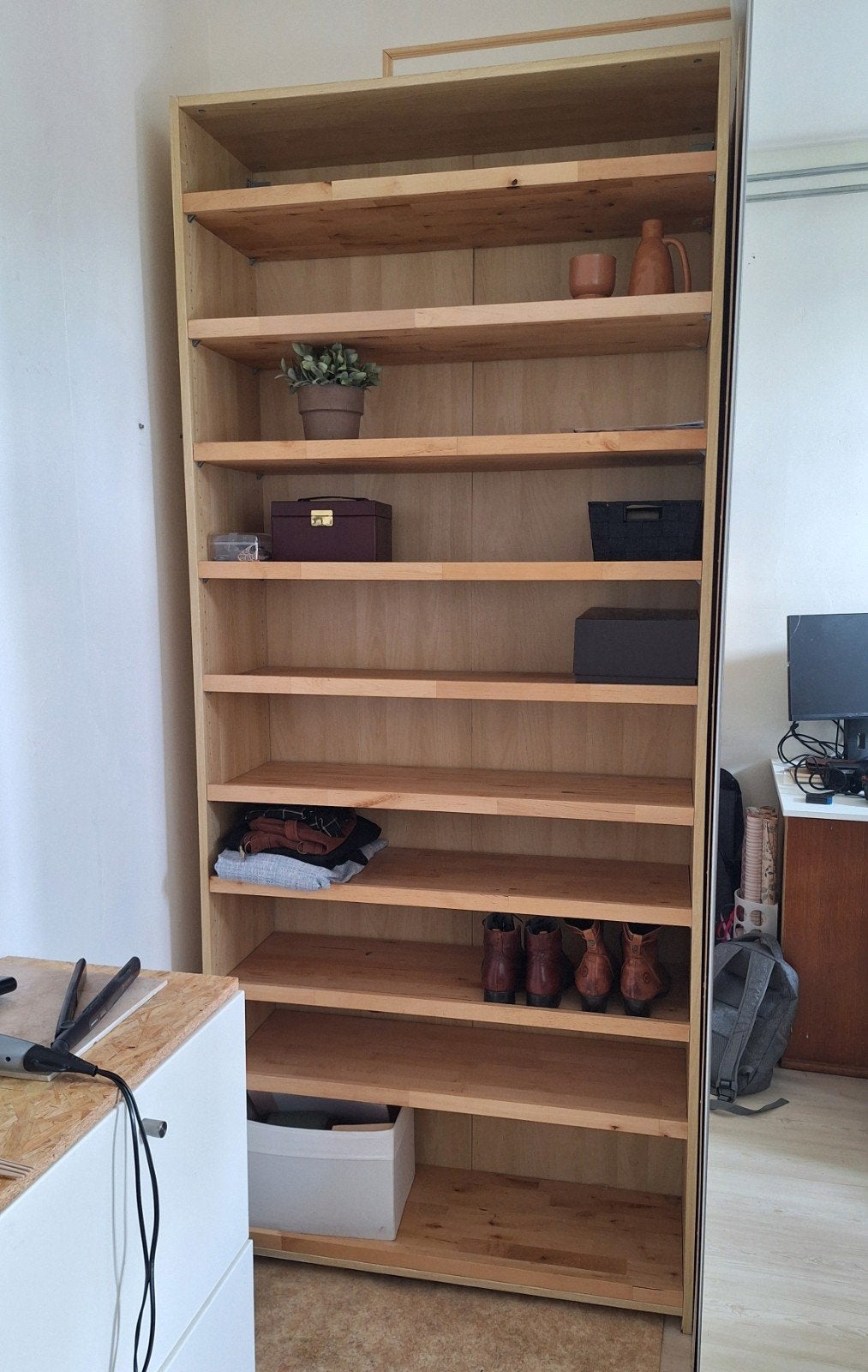 kleding/boekenkast met verstelbare planken, Ophalen, Met plank(en), Gebruikt, Modern, functioneel