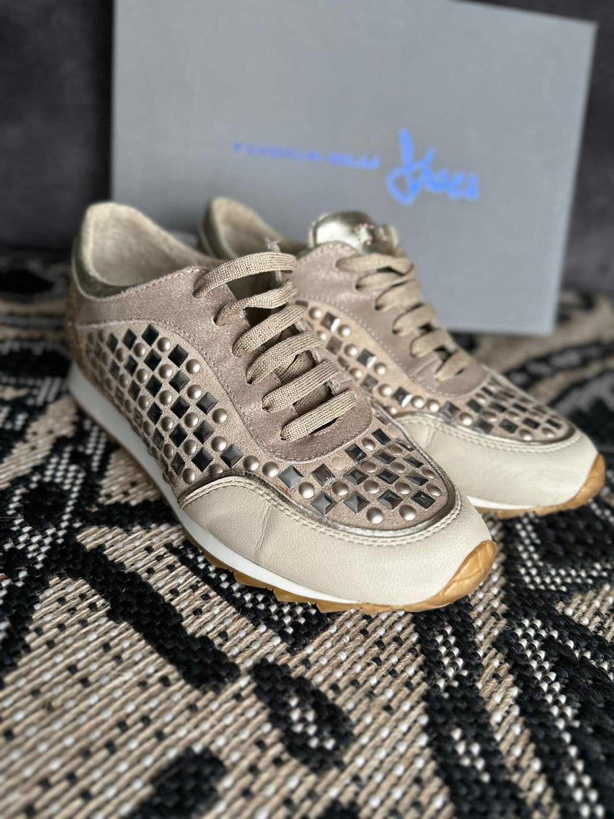 Stijlvolle sneakers van Tosca BLU, Kleding | Dames, Schoenen, Ophalen of Verzenden, Tosca Blu, Beige, Sneakers of Gympen