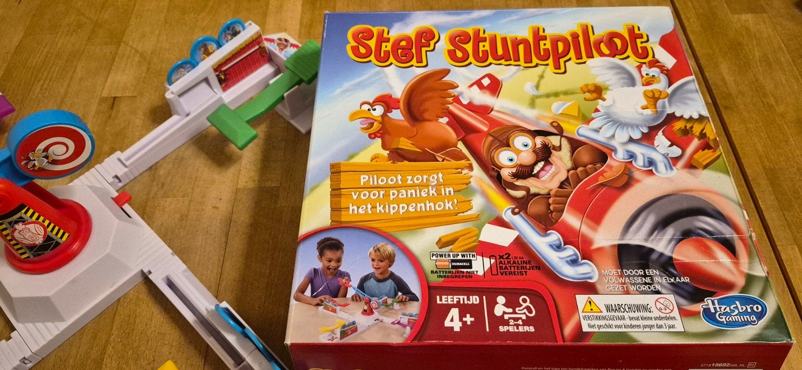 Stef Stuntpiloot Hasbro Gaming, Drie of vier spelers, Ophalen of Verzenden, Zo goed als nieuw, Hasbro Gaming