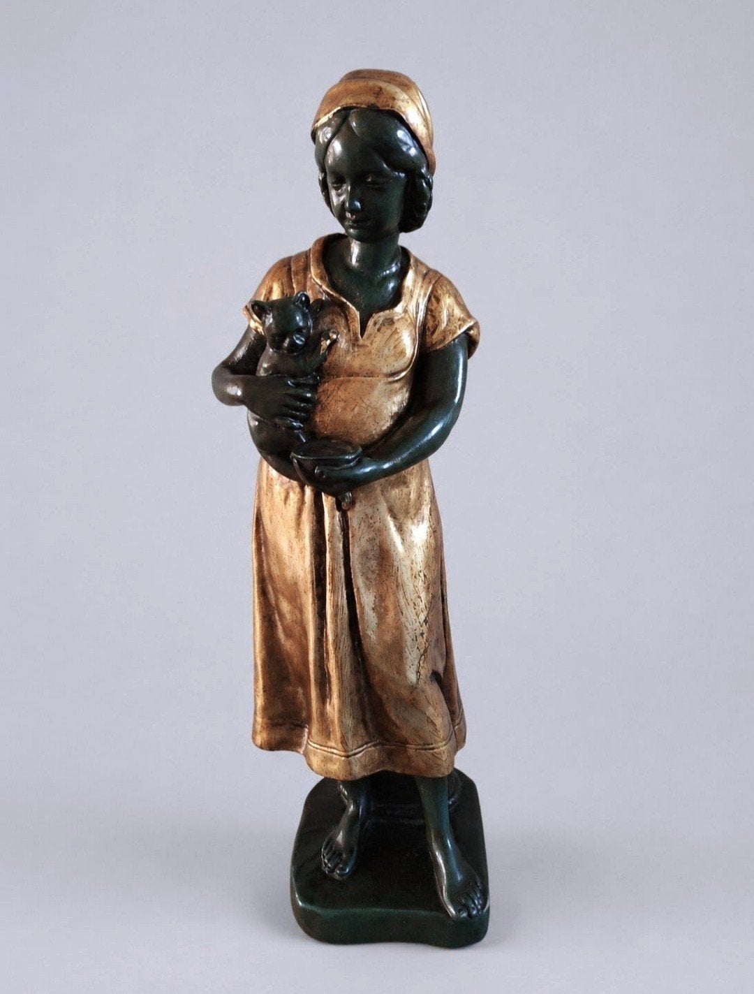 Bronzen beeld van meisje met kat  gesigneerd gebr. Paridon, Ophalen of Verzenden