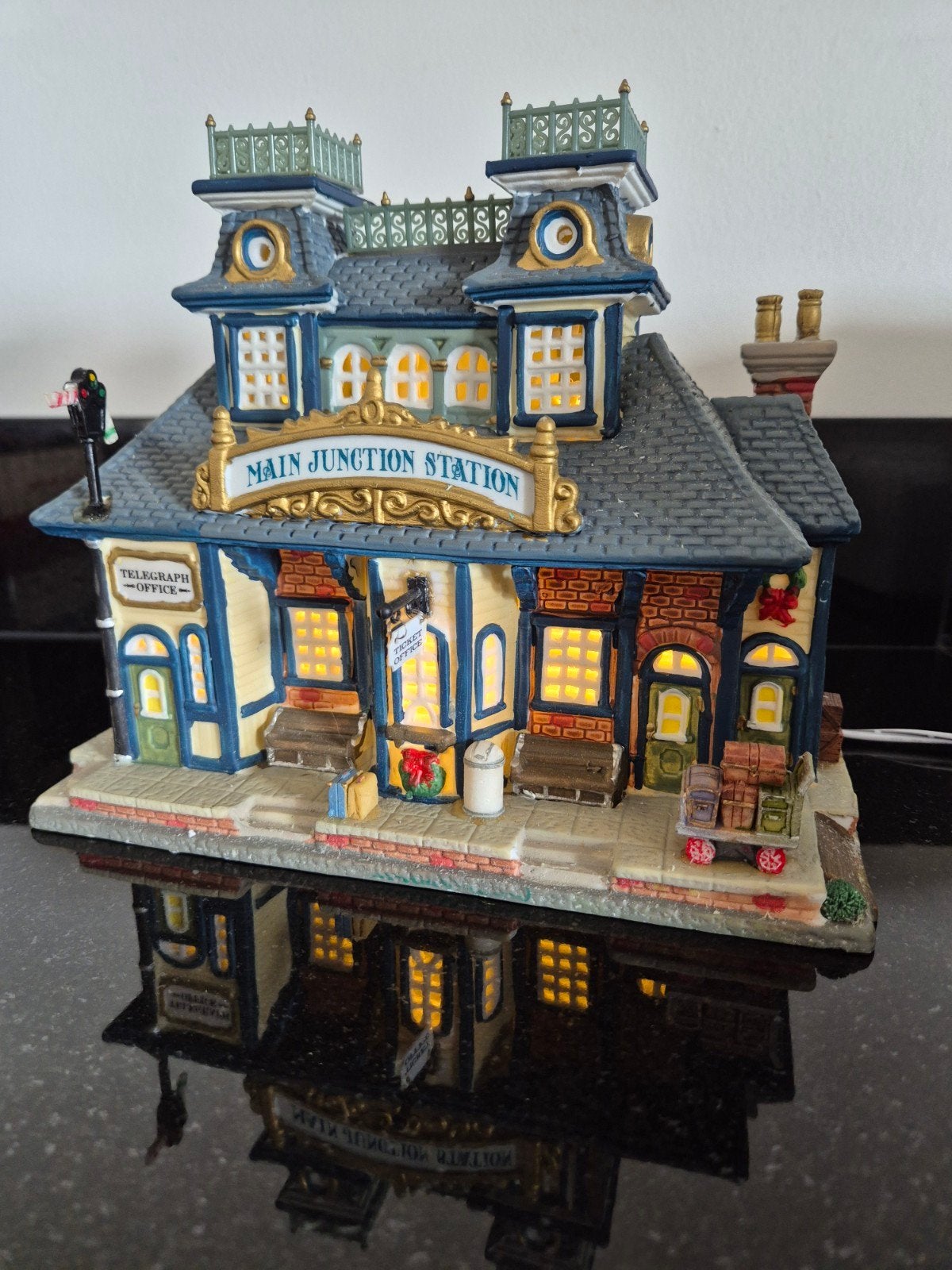 Lemax Caddington Village Main Junction Station kerstdorp, Ophalen, Zo goed als nieuw