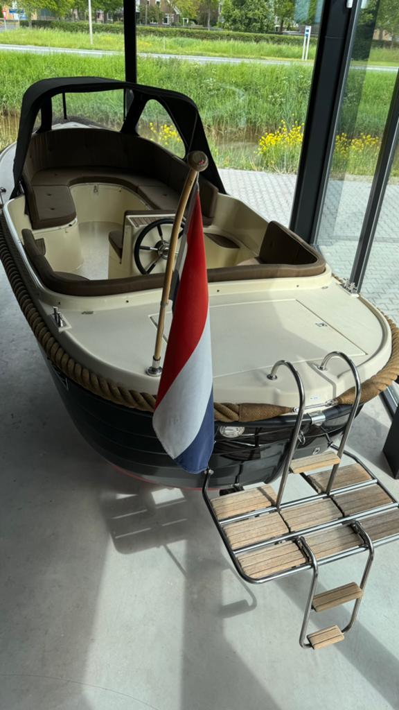 Oudhuijzer 575 Luxury - Splinternieuw Tohatsu 20pk, Watersport en Boten, Sloepen, Info@admiraal-watersport.nl, Westrak 15, Oudhuijzer