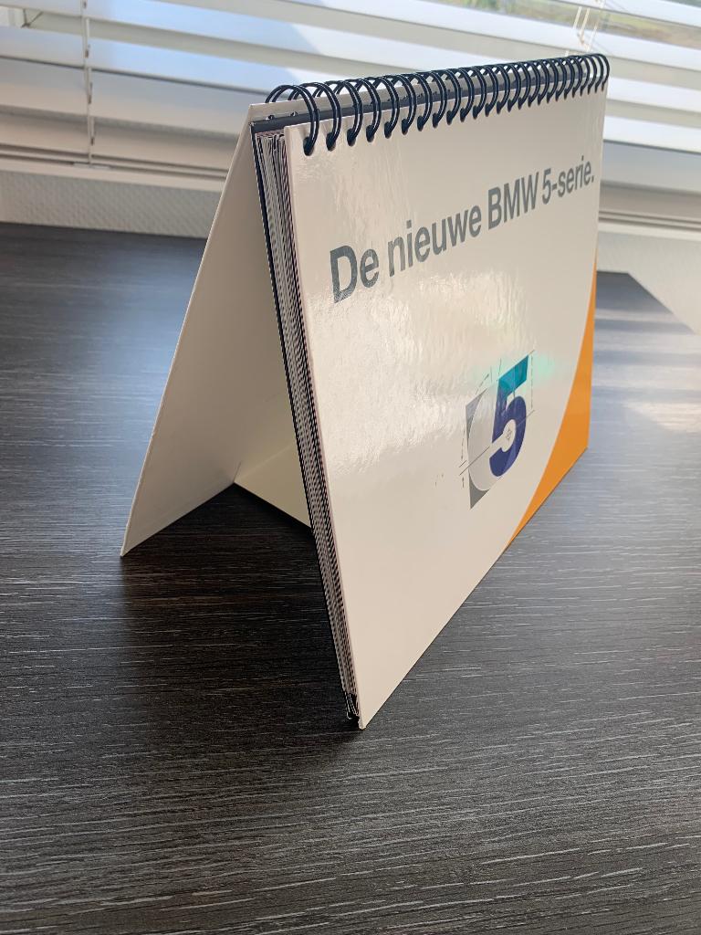 Dealerdisplay BMW 5 serie 1995 E39 Nederlandstalig zgan!, Ophalen of Verzenden, Zo goed als nieuw, BMW, BMW