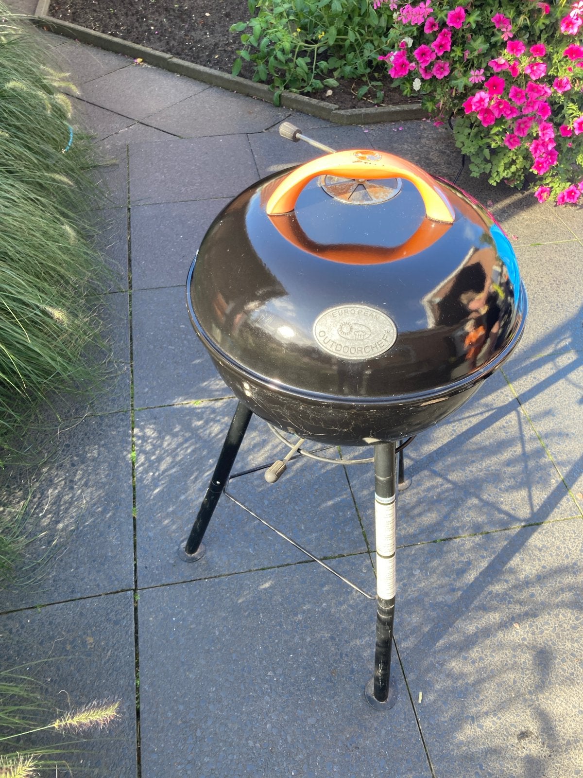 European Outdoorchef BBQ 40 cm - Compacte Houtskoolbarbecue, Tuin en Terras, Ophalen, Gebruikt
