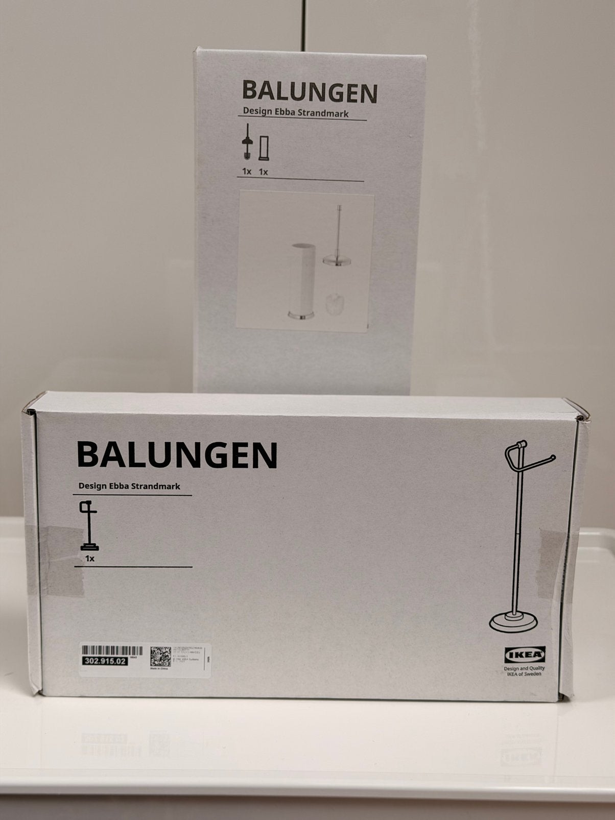 In verpakking: IKEA BALUNGEN toiletrolhouder & borstel crème, Ophalen of Verzenden, Zo goed als nieuw