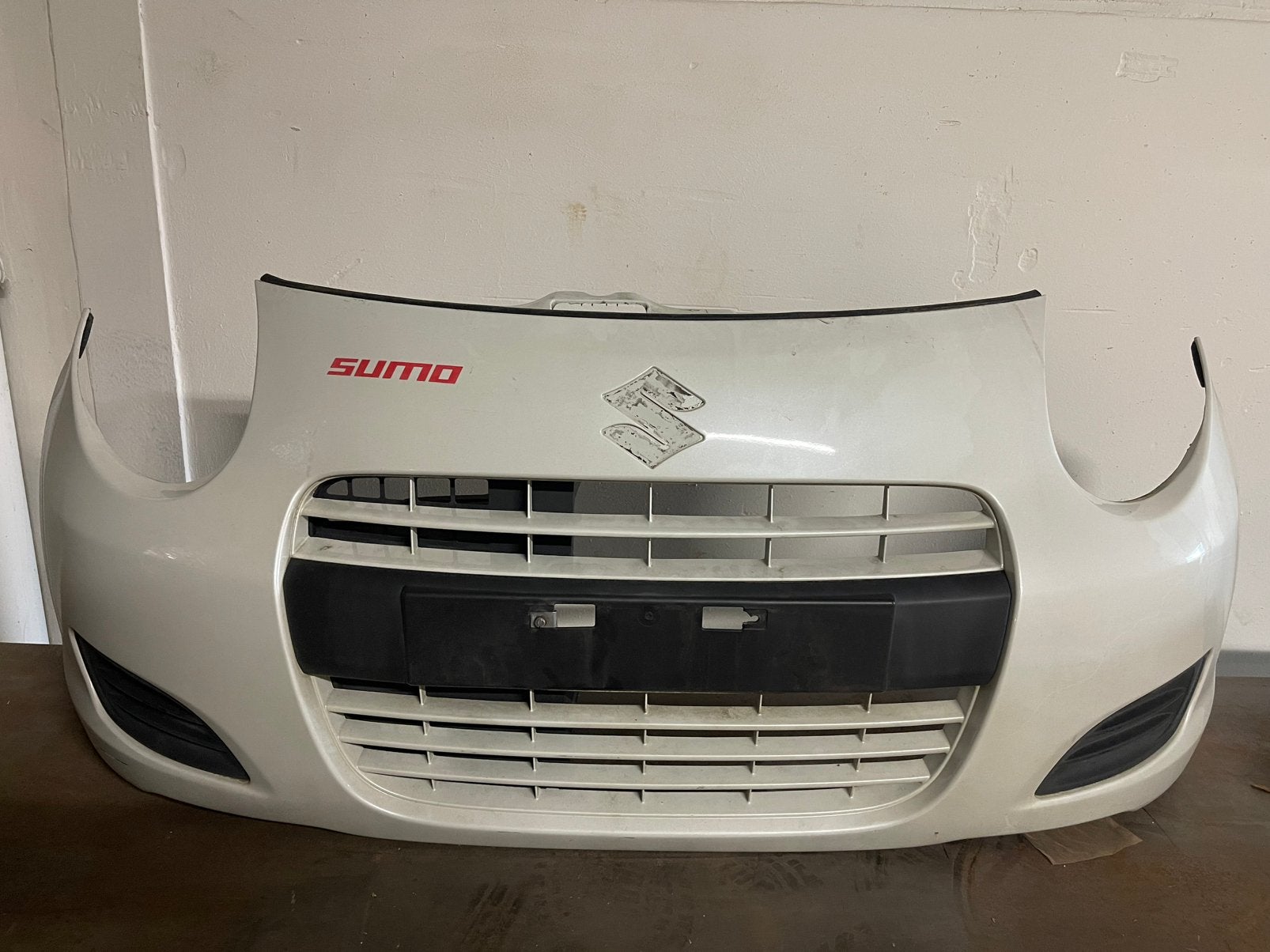 Suzuki Alto Voorbumper 2009 heden, Auto-onderdelen, Ophalen of Verzenden, Voor, Suzuki, Bumper