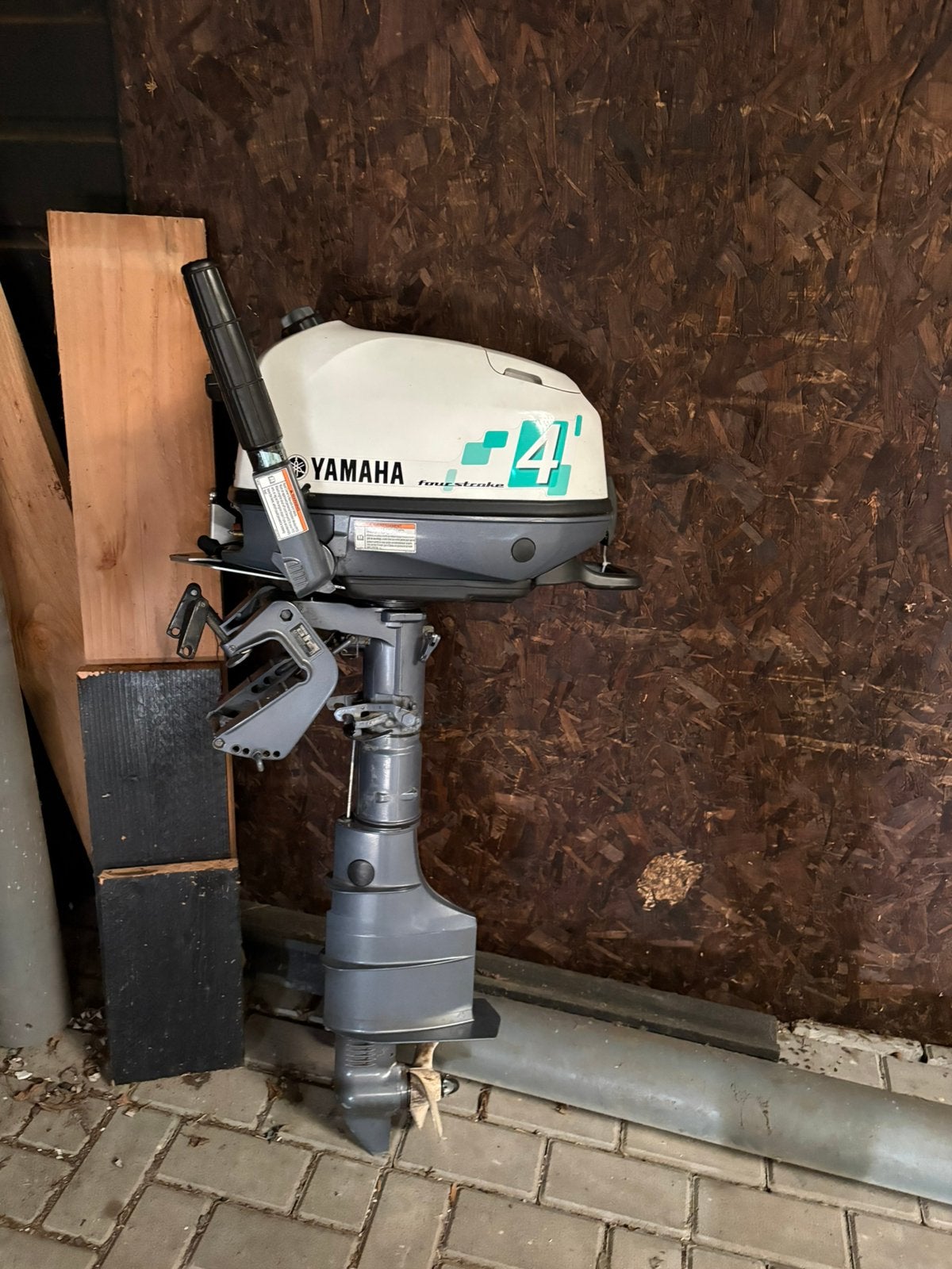 Yamaha F4 langstaart, Ophalen, Zo goed als nieuw, Benzine