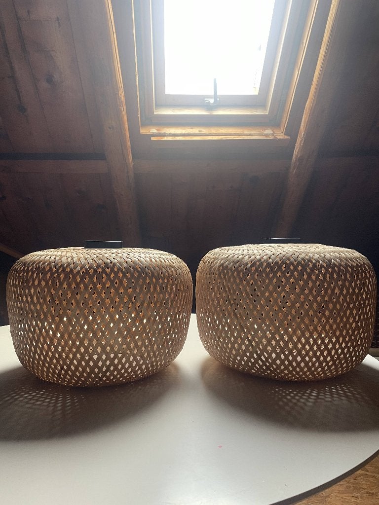 2 super leuke rotan Lampenkappen, Natuurlijk materiaal, Rond, 22 cm, Zo goed als nieuw