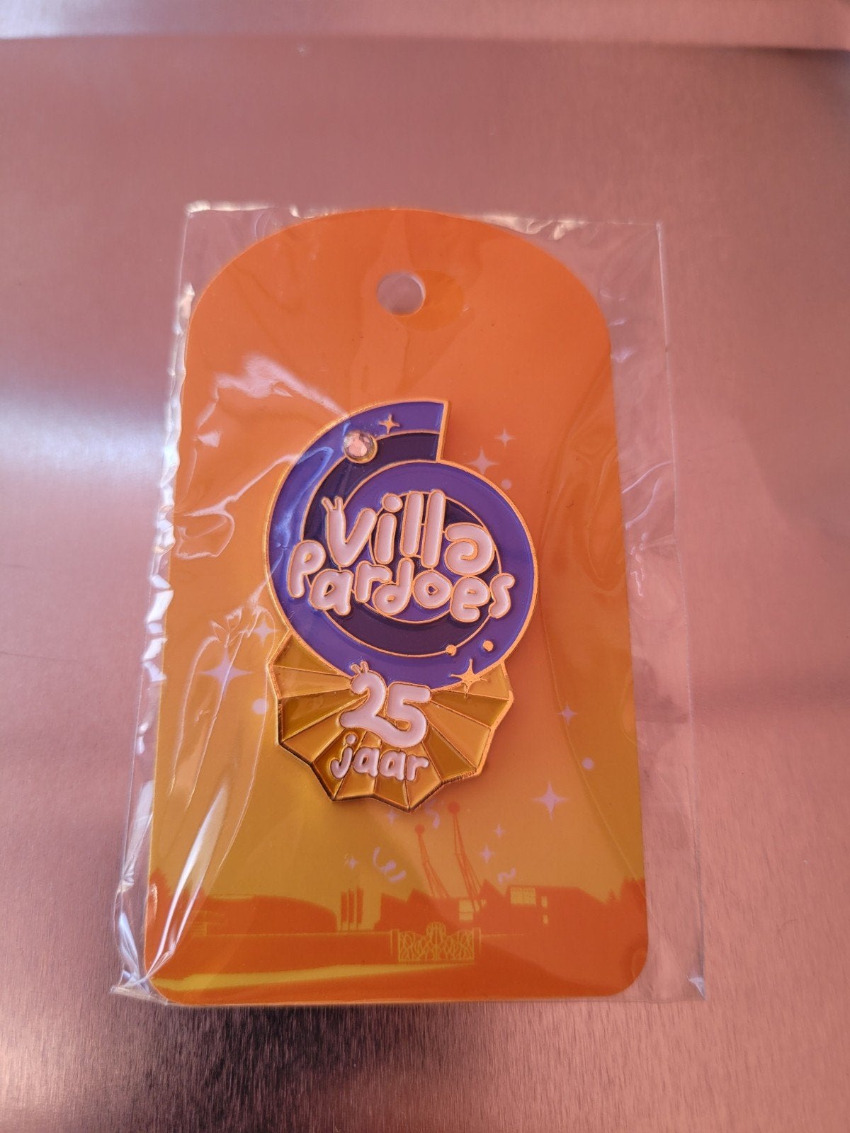 Pin Villa Pardoes 25 jaar RUILEN!!!, Verzamelen, Efteling, Ophalen, Nieuw, Button of Speldje