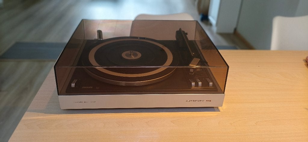 Keurige Philips 22GA418 volautomatische platenspeler, Philips, Automatisch, Ophalen of Verzenden, Zo goed als nieuw