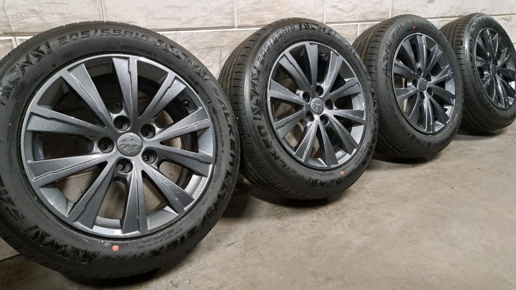 NIEUWE BANDEN & velgen Peugeot 308 508 Partner 205/55/16, 16 inch, Banden en Velgen, Nieuw, Personenwagen