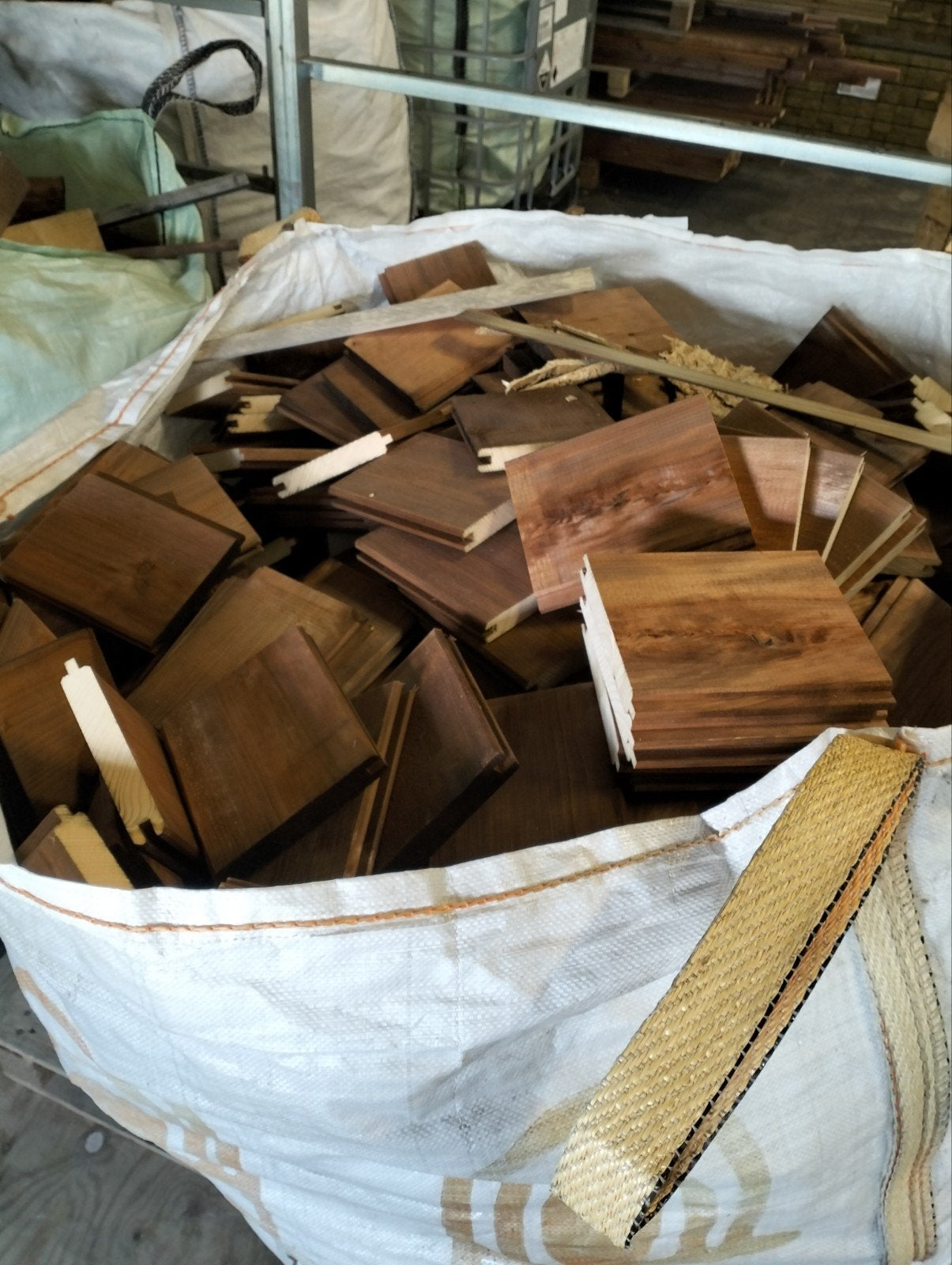 Off cuts/fire wood, Tuin en Terras, Minder dan 3 m³, Ophalen, Overige houtsoorten, Blokken