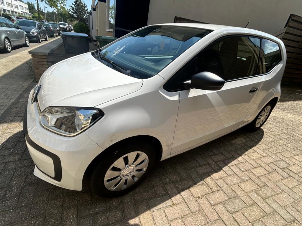 Nette, witte Volkswagen Up, 1.0, APK 5/2027, Auto's, Volkswagen, Up!, Wit, Particulier, Te koop