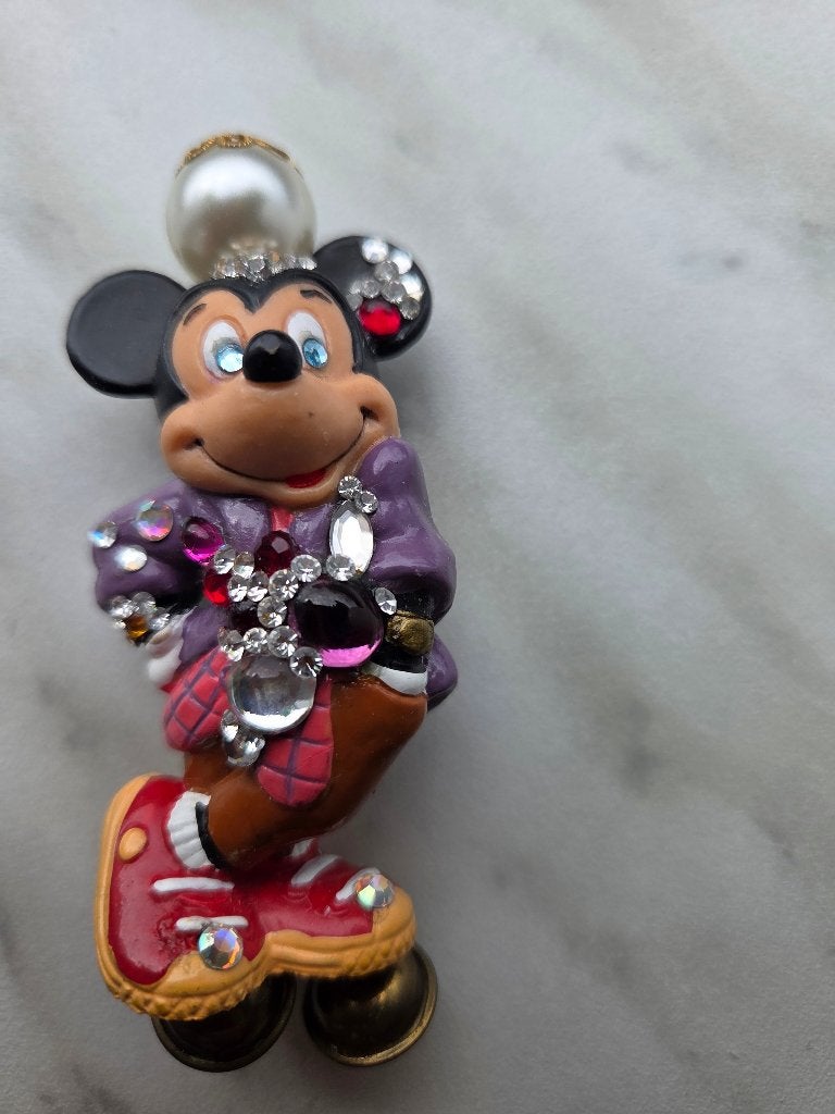 Mickey Mouse broche met parel en strass, Overige materialen, Overige kleuren, Ophalen of Verzenden, Zo goed als nieuw