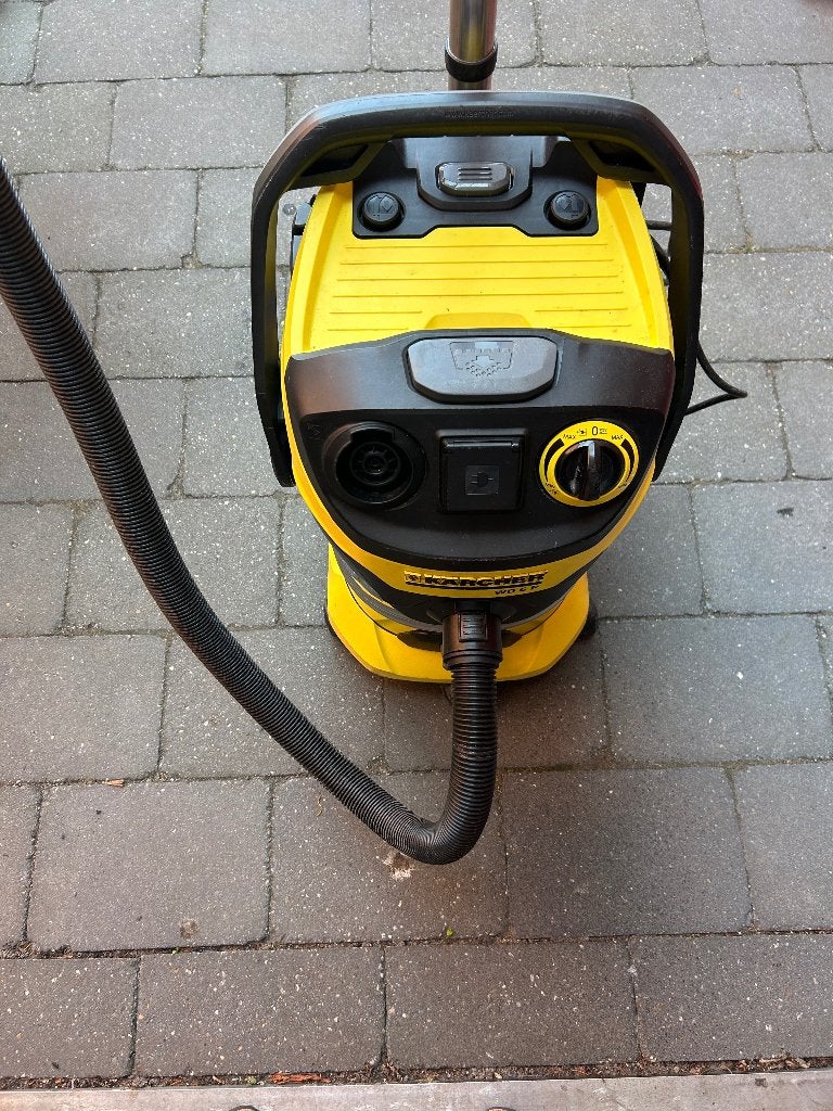 Karcher stofzuiger, Ophalen, Zo goed als nieuw, Waterstofzuiger