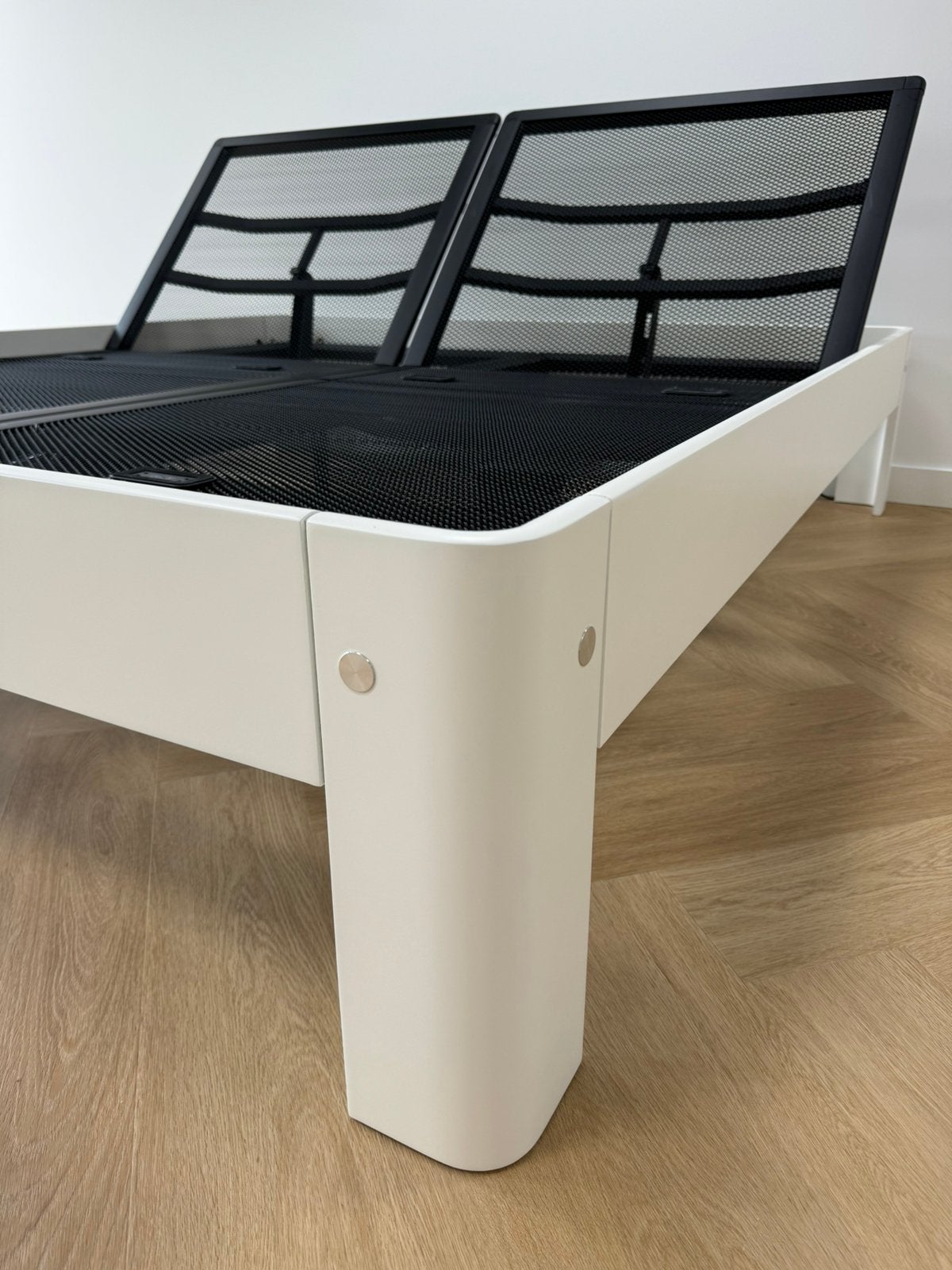 Showroommodel: Auping Auronde 200x200 Pure White 1M (-50%!), Verstelbaar, BeddenHal, Wit, Tweepersoons