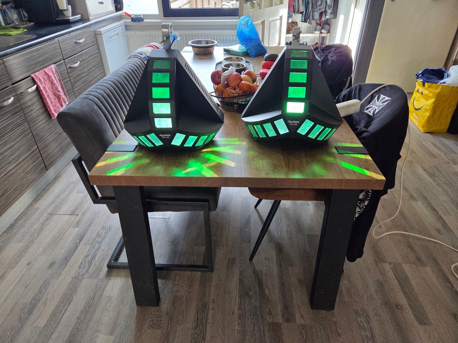 2x Ayra TDC 33 LED lichteffecten - Zo goed als nieuw, Ophalen of Verzenden, Zo goed als nieuw, Licht, Geluidgestuurd