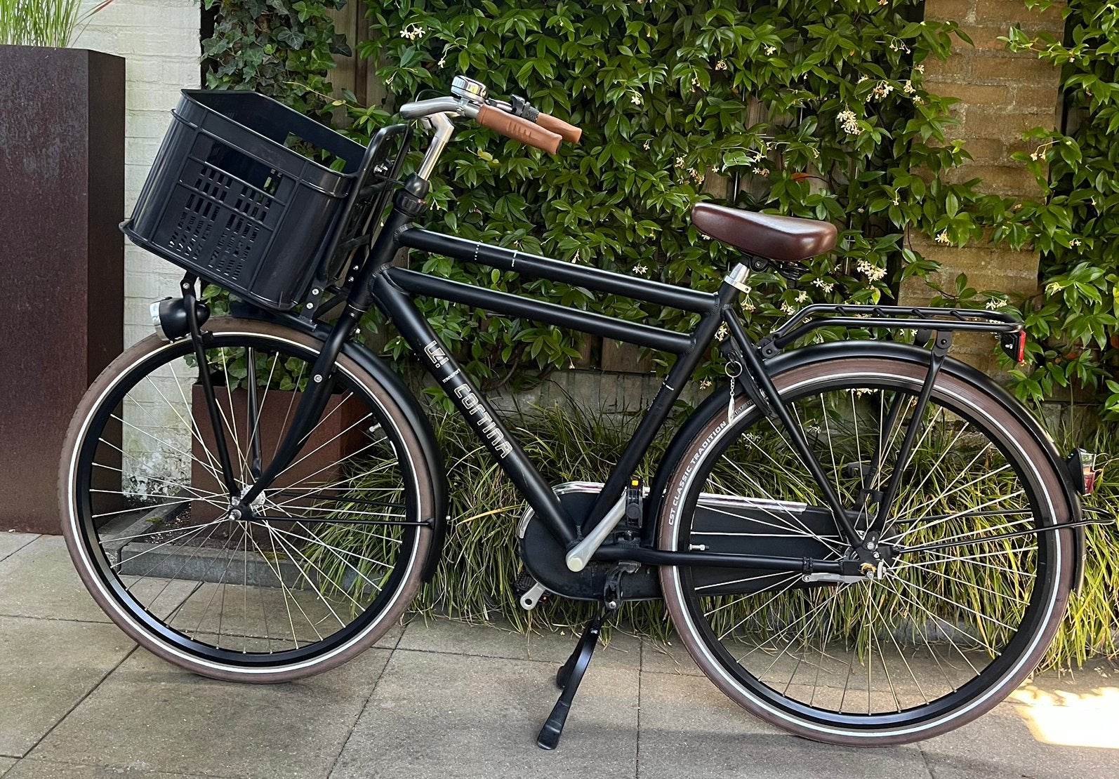 Cortina U4  28 inch. Frame 56 cm Drie versnellingen izgst!, Fietsen en Brommers, Fietsen | Heren | Herenfietsen, Versnellingen