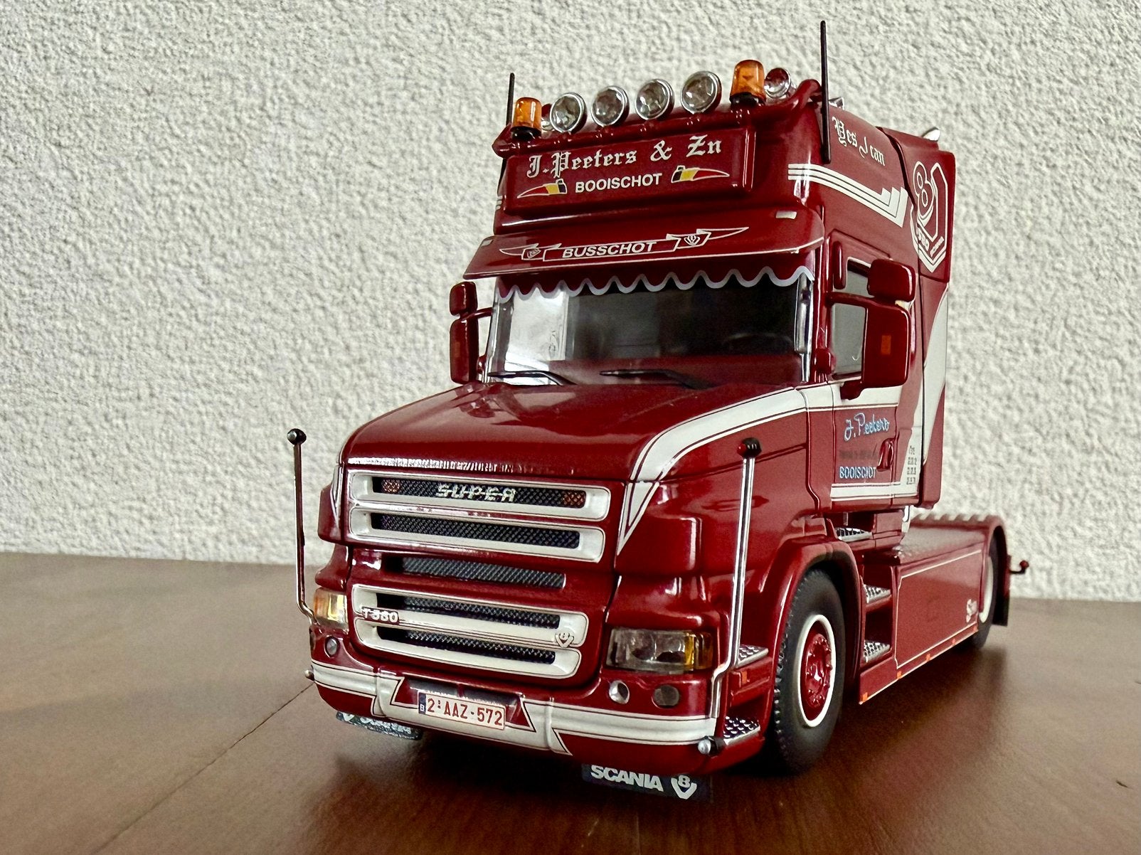 Tekno: J.Peeters Transport, Scania T580,V8 Nieuw in doos, Ophalen of Verzenden, Zo goed als nieuw, Bus of Vrachtwagen, Tekno