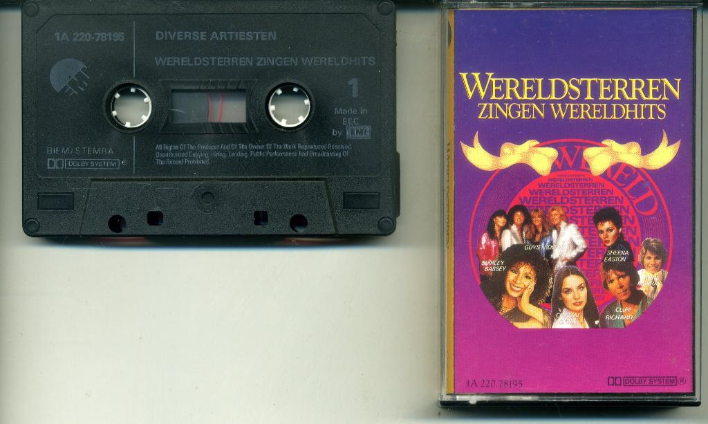 Wereldsterren Zingen Wereldhits 13 nrs cassette 1982 ZGAN, Cd's en Dvd's, Cassettebandjes, Ophalen of Verzenden, Zo goed als nieuw