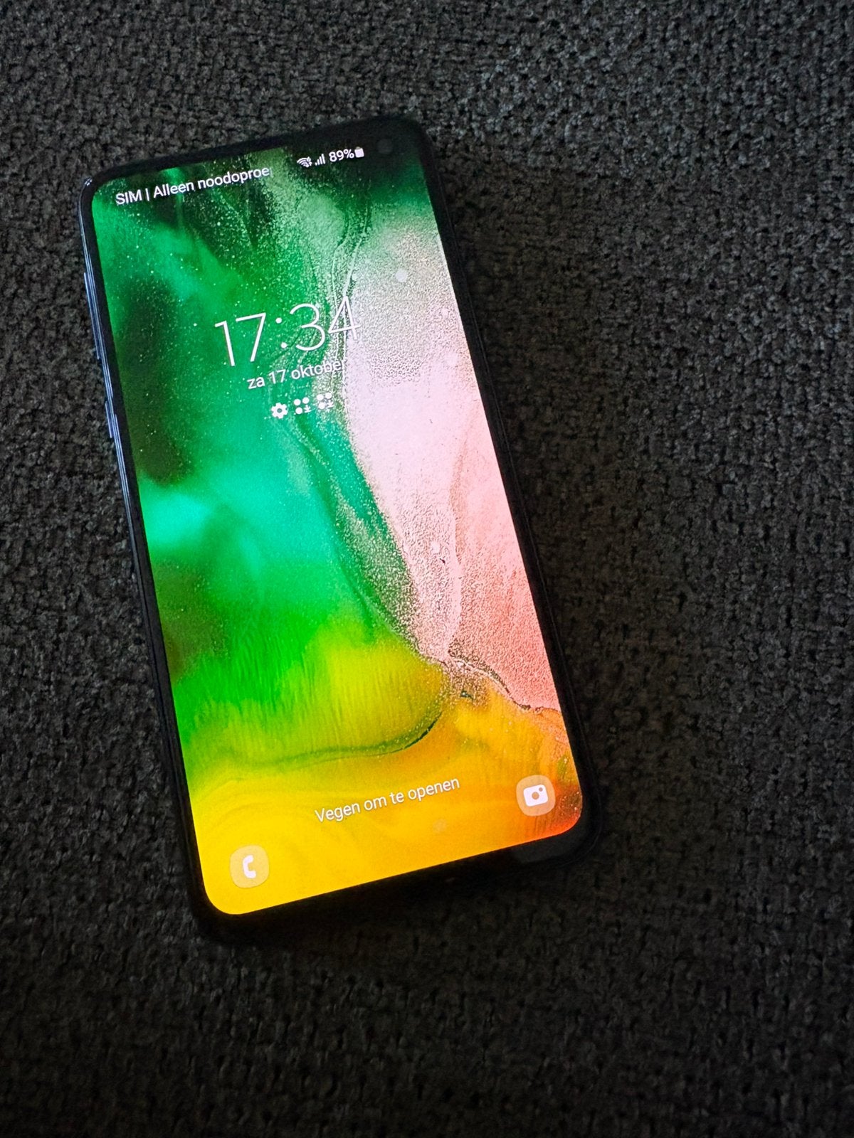 Samsung Galaxy S10e 128GB zwart, Ophalen, Zwart, Zo goed als nieuw, Galaxy S10
