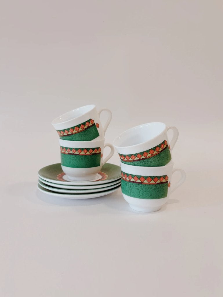 SET VAN 4 VINTAGE KOP EN SCHOTELS | ARCOPAL, -, -, Ophalen of Verzenden, Glas