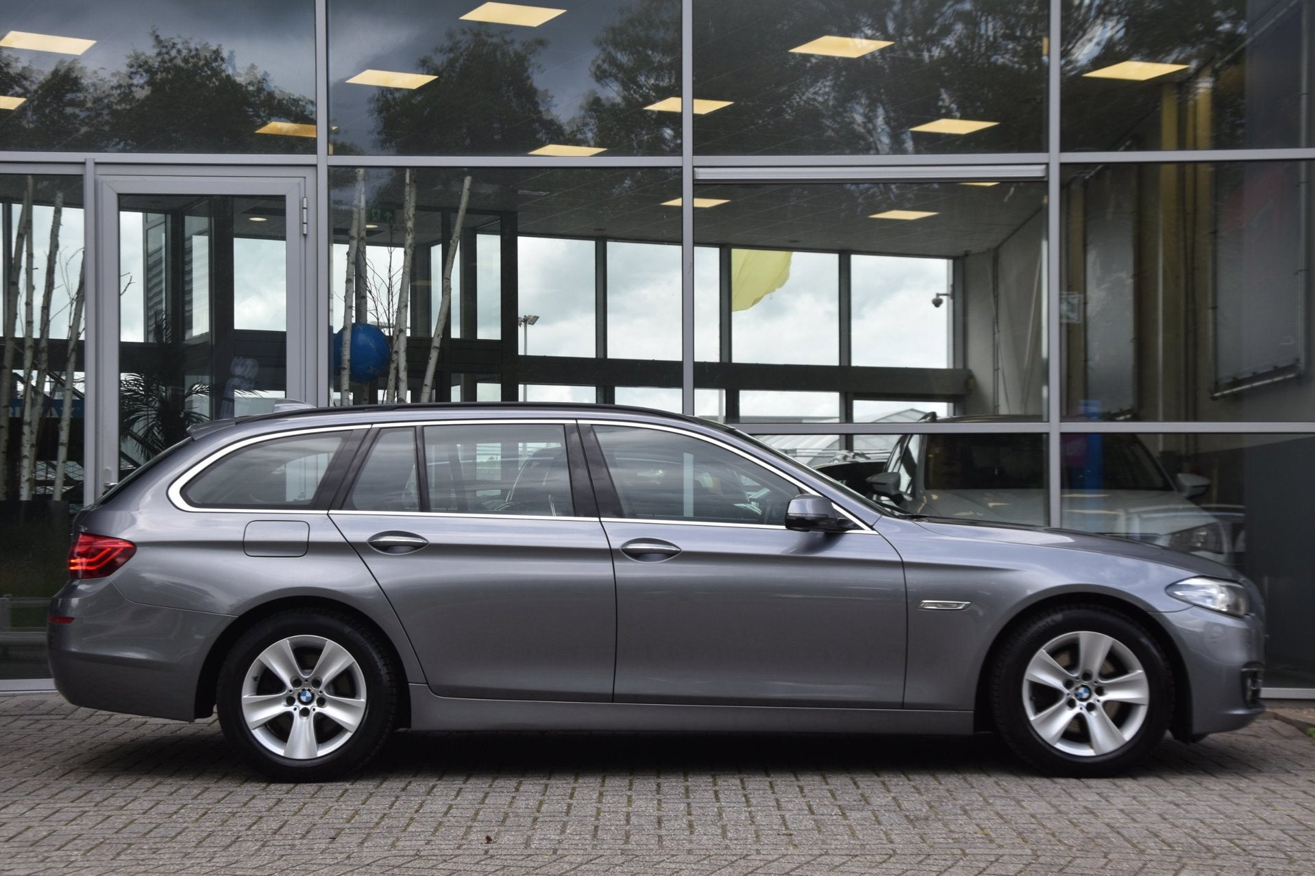 BMW 5-serie Touring 520xd High Executive | Head-Up | ACC | L, Auto's, BMW, 4 cilinders, 2000 kg, Leder, Diesel