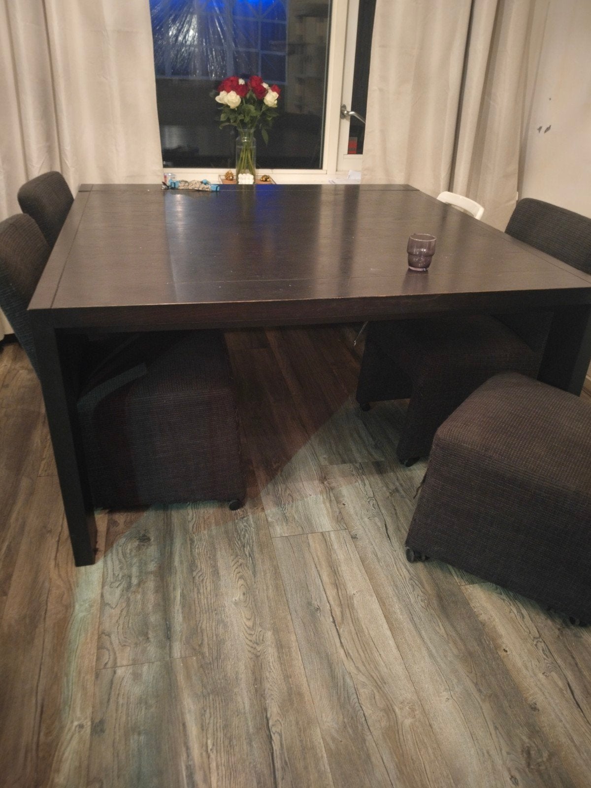 kast en vierkante eettafel, Ophalen, Gebruikt, Vierkant, Overige houtsoorten