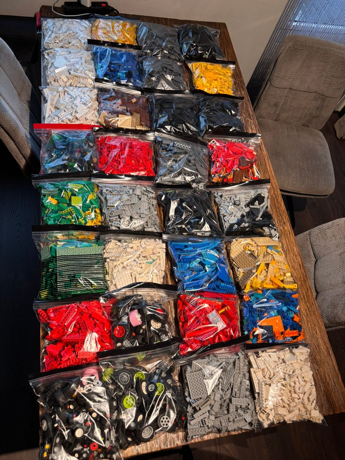 Grote partij lego van 16 kg netjes verpakt