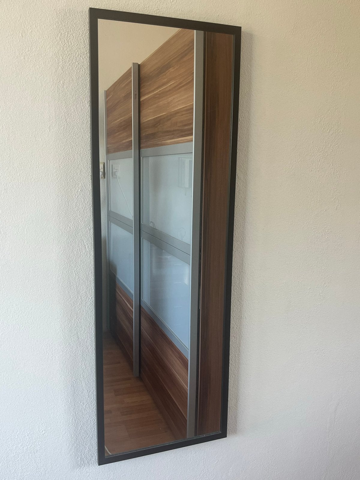Grote spiegel met zwarte lijst, Ophalen, Minder dan 50 cm, Gebruikt, 150 tot 200 cm