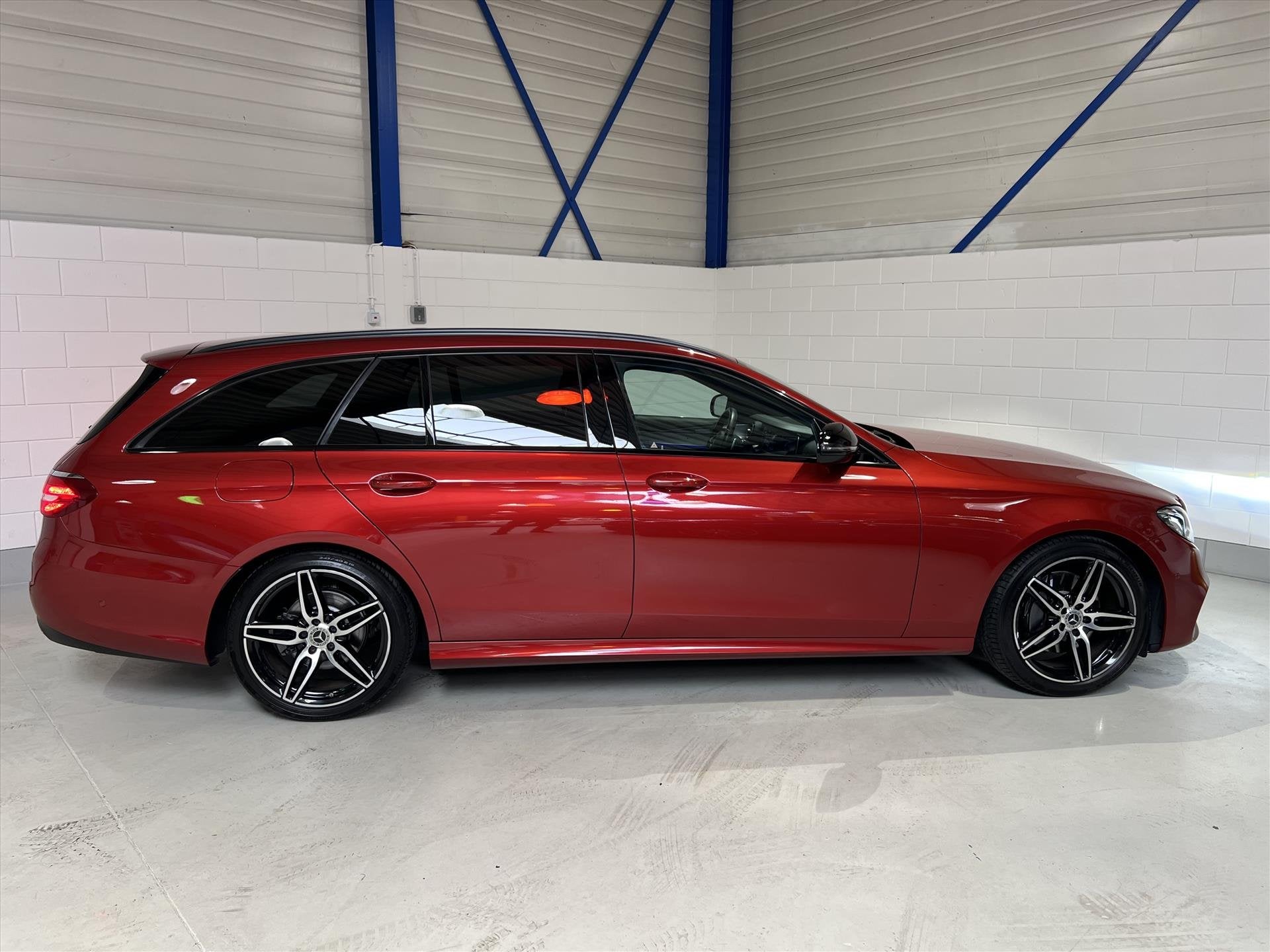 MERCEDES E-Klasse Estate E250 211pk 9G AMG Night, ILS, Wides, Auto's, Dealer onderhouden, 15 km/l, Gebruikt, 4 cilinders