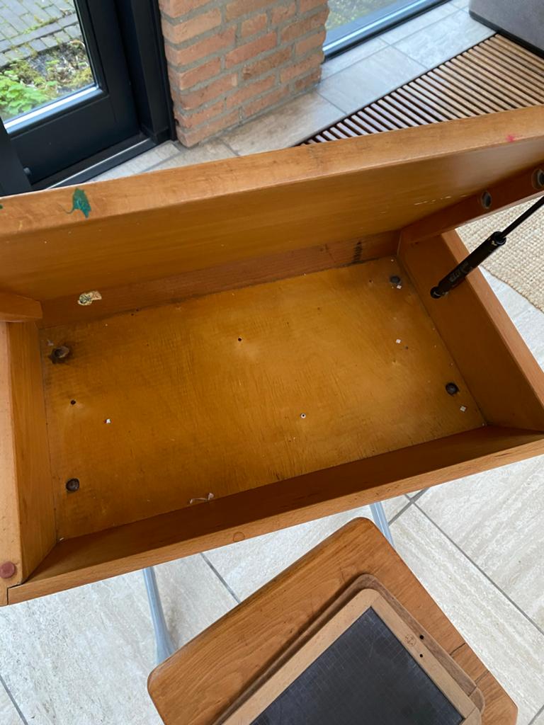 Vintage schoolbankje met stoel - Retro kinderbureau, Antiek en Kunst, Ophalen