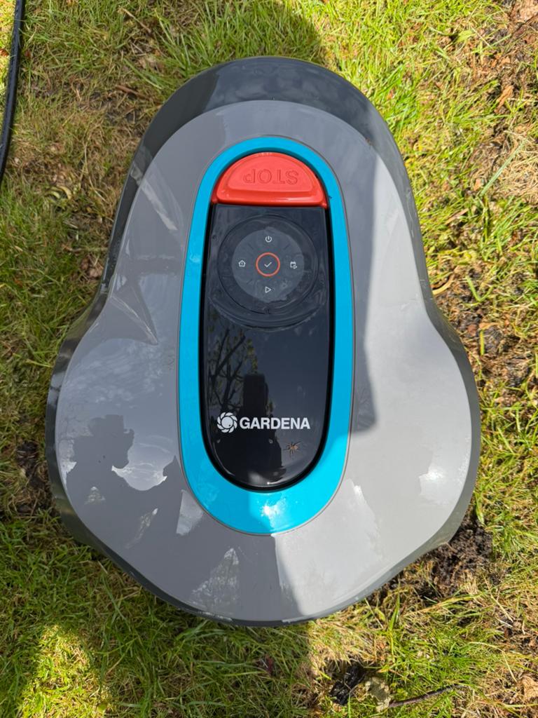 Gardena sileno minimo robot maaier, Tuin en Terras, Robotmaaiers, Ophalen, Zo goed als nieuw, Minder dan 20 cm