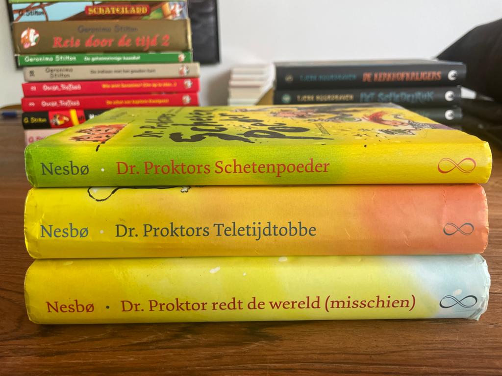 Dr. Proktors boekenreeks - Jo Nesbø (3 boeken), Boeken, Kinderboeken | Jeugd | 10 tot 12 jaar, Ophalen of Verzenden, Zo goed als nieuw