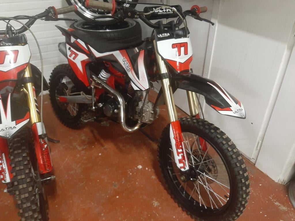 Pitbike Ultra Crossmotors 125cc, Ophalen of Verzenden, Zo goed als nieuw, Overige merken