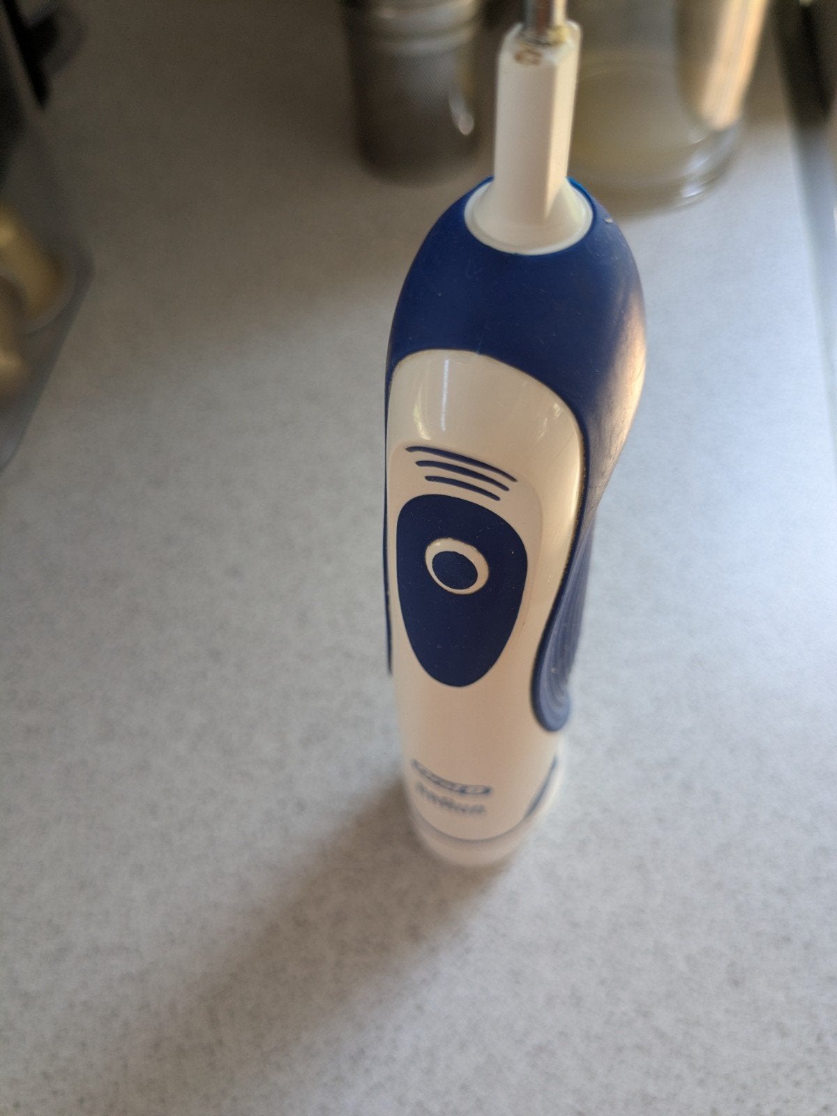 oral b tandenborstel, Ophalen, Zo goed als nieuw, Tandenborstel
