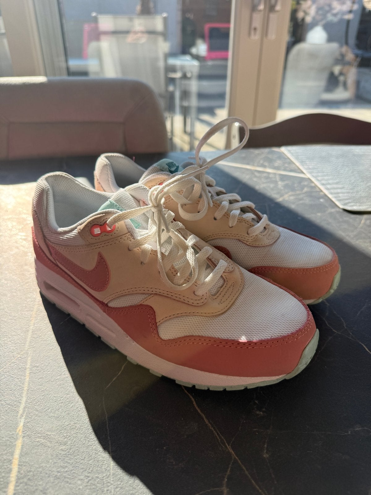 Z.G.A.N. Nike Air Max 1 - Maat 39, Ophalen of Verzenden, Zo goed als nieuw, Roze, Sneakers of Gympen
