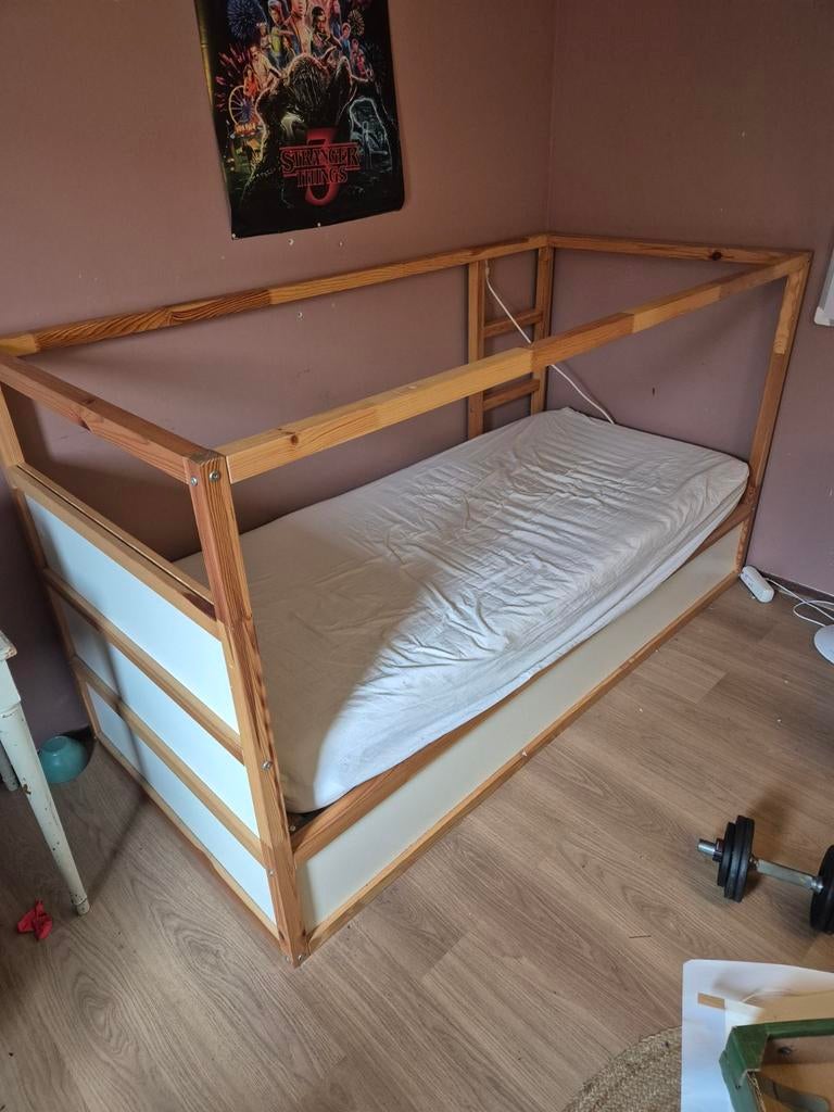 Ikea kura keerbed met matras en lattenbodem, Lattenbodem, 85 tot 100 cm, Gebruikt, Ophalen of Verzenden
