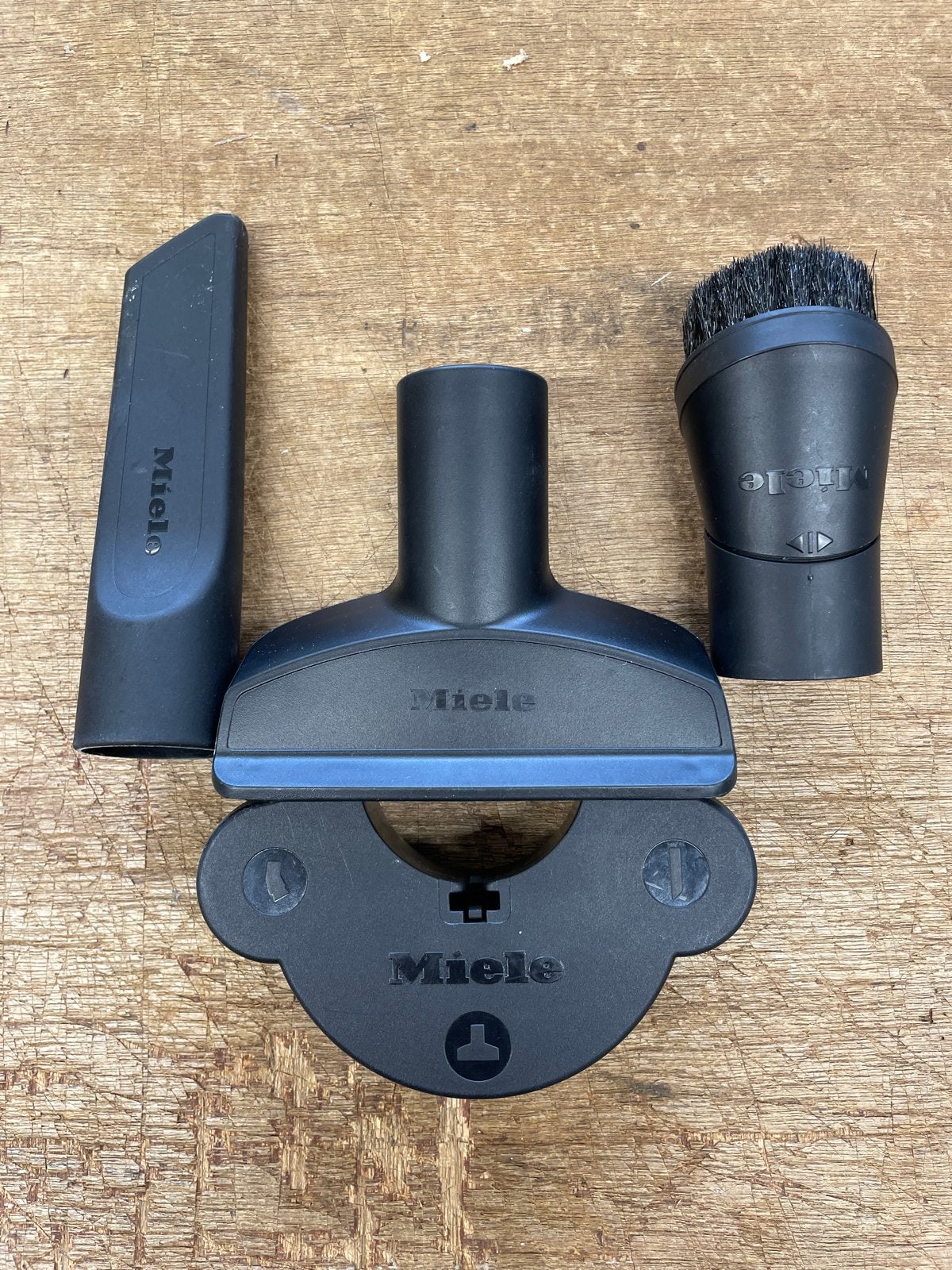 Miele stofzuiger accessoires set - Nieuwstaat, Witgoed en Apparatuur, Stofzak, Inclusief accessoires, Ophalen of Verzenden, Zo goed als nieuw