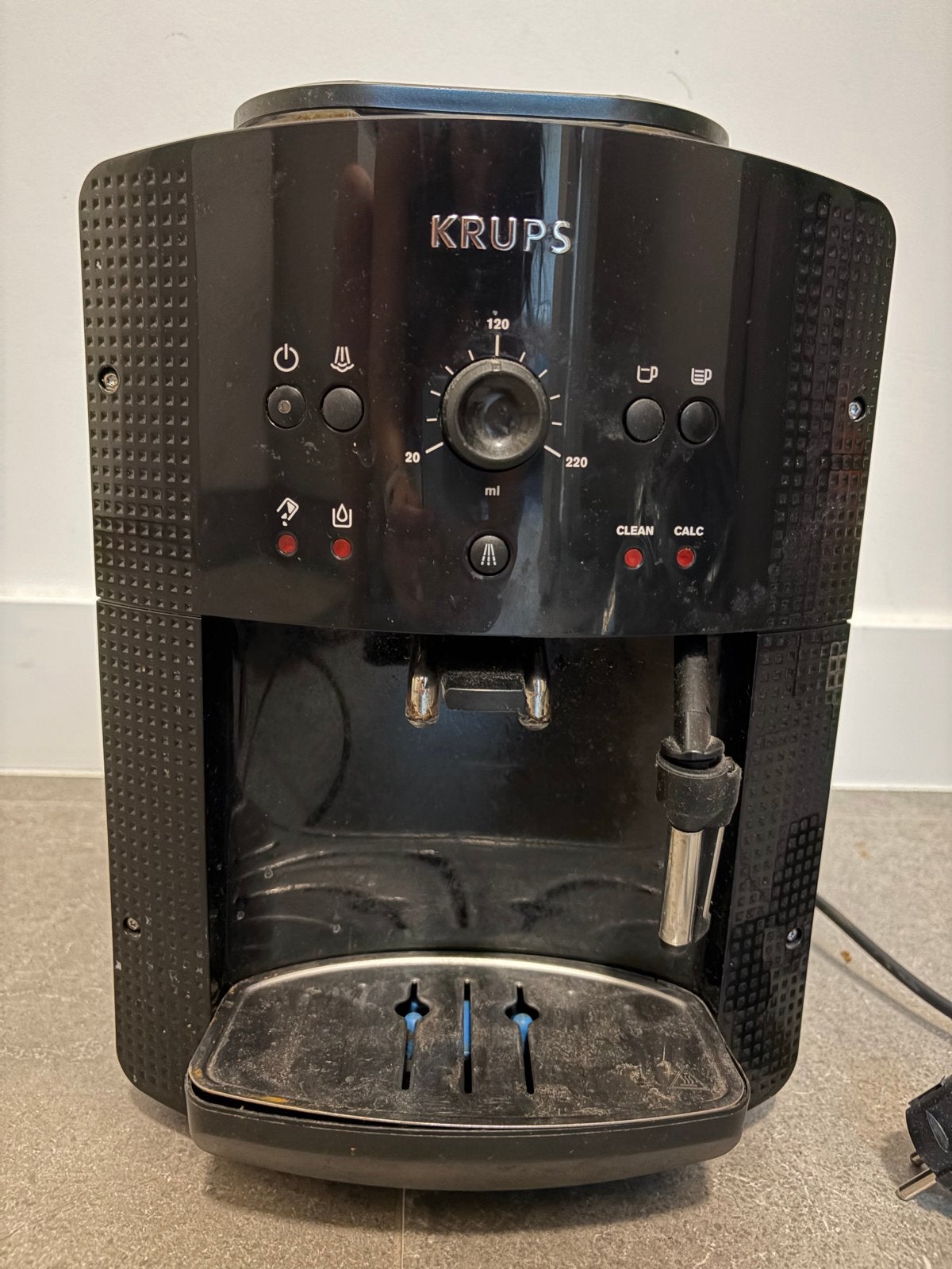 Krups EA810870 Espressomachine - Oud model, werkt nog, Ophalen, Afneembaar waterreservoir, Gebruikt, Espresso apparaat
