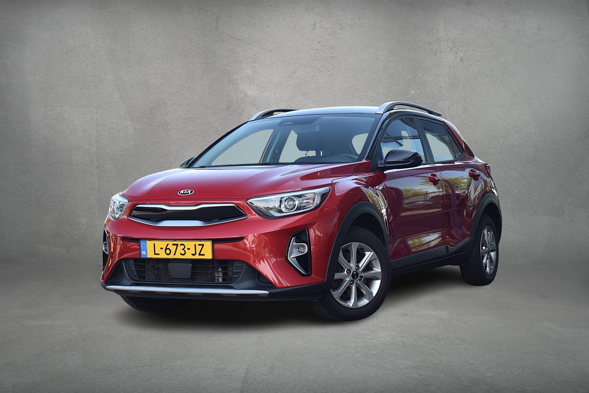 Kia Stonic 1.0 T-GDi MHEV DynamicLine | Apple CarPlay | Came, Auto's, Kia, Gebruikt, Euro 6, 49 €/maand, Origineel Nederlands