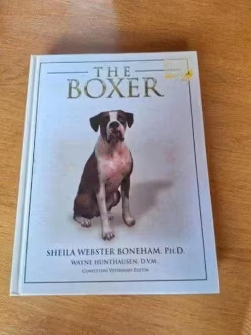 The Boxer - D. Sheila Webster Boneham, Ophalen of Verzenden, Zo goed als nieuw, Honden, D. Sheila Webster Boneham