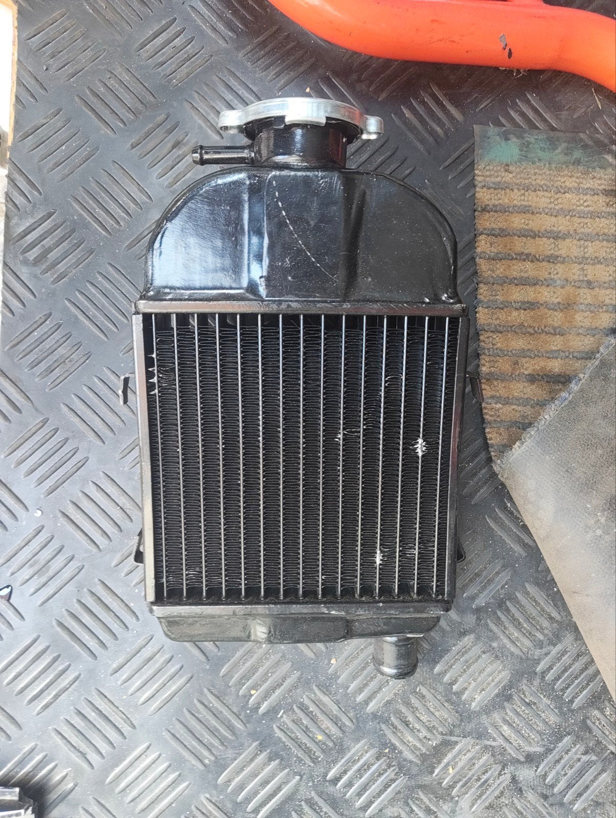 Zündapp 517 Radiateur met dop, Fietsen en Brommers, Ophalen of Verzenden, Gebruikt, Overige typen