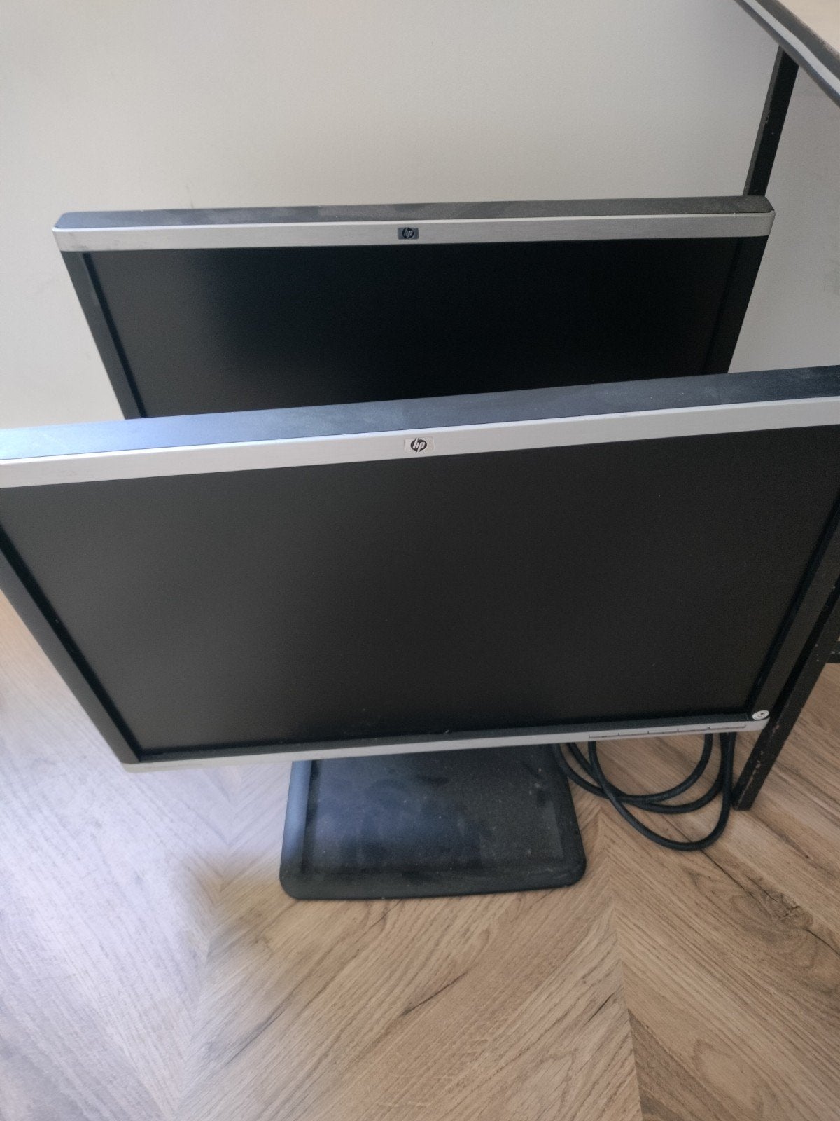 HP Compaq LA2205wg 2 Monitors - Gebruikt, Computers en Software, Ophalen, Gebruikt, Full HD, 60 Hz of minder