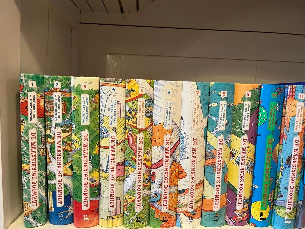 De Waanzinnige Boomhut serie (1-11) - Andy Griffiths, Ophalen of Verzenden, Gelezen, Fictie algemeen